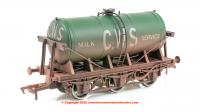 4F-031-026 Dapol 6 Wheel Milk Tanker - CWS livery weathered